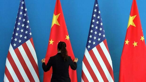 Союзники США начинают поклоняться не доллару, а юаню Союзники США начинают поклоняться не доллару, а юаню