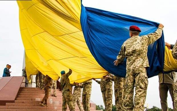 В ЕС предупредили Украину о трудностях получения новой помощи