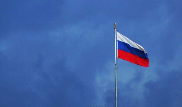 День Государственного флага встретили в России и на освобожденных территориях. История символа насчитывает три столетия
