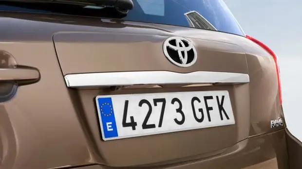 Белоруссия запретила въезд автотранспорта с регистрацией в ЕС