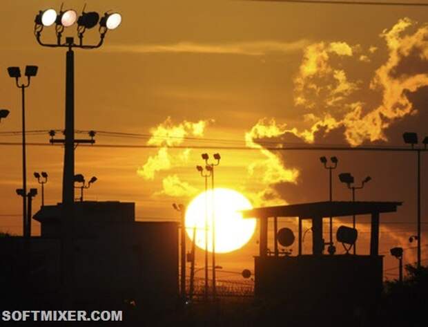 P1-BM316_PRISON_G_20130715185837 P1-BM316_PRISON_G_20130715185837