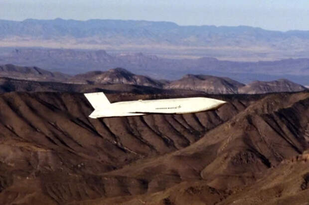 США остались без ракет и БПЛА: Иран уничтожил обещанные Киеву JASSM