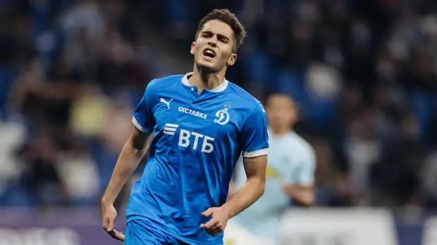 Захарян покинул стадион «Динамо» прихрамывая после матча с «Крыльями Советов»