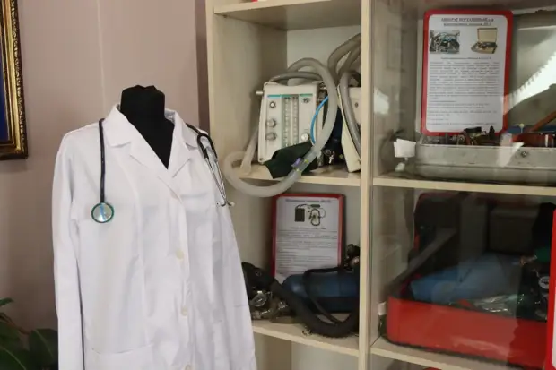 Дефибрилляторы, многоразовые шприцы: чем полвека лечили горожан, покажет музей Уссурийска
