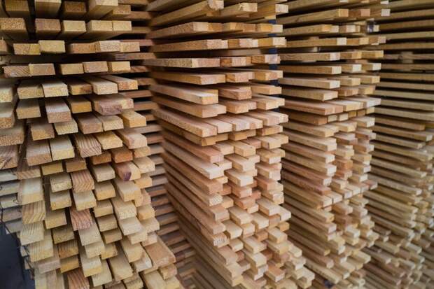 Цены на древесину в Финляндии достигли рекордного уровня из-за ограничений на импорт из России