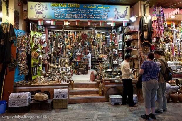 Оманский рынок Матрах (32 фото)