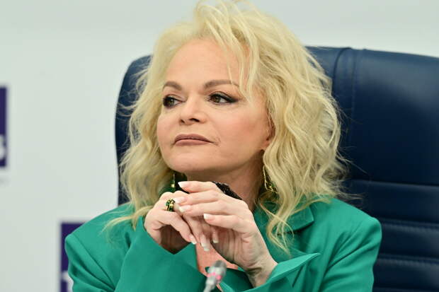 Долина снизила цену на выступления на фоне скандала