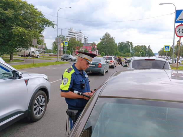 В настоящие время огромное количество собственников автомобилей не покупают полис ОСАГО, о причинах отказа от покупки сегодня мы рассказали в нашей статье «Почему многие водители перестали покупать...