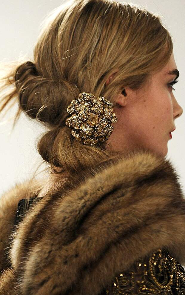 Hair Brooch (подборка)