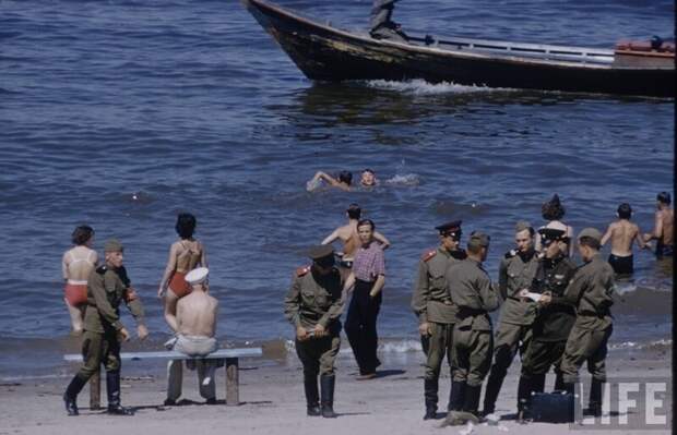 Путешествие Говарда Сохурека по Волге в 1958 году