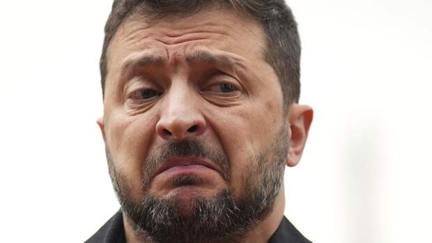 В Крыму назвали заявления о готовности Зеленского уйти из власти блефом