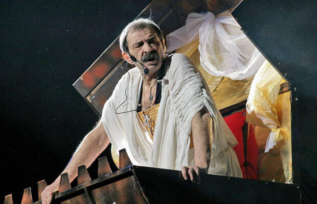 Илья Олейников в мюзикле «Пророк». / Фото: www.russianlook.com