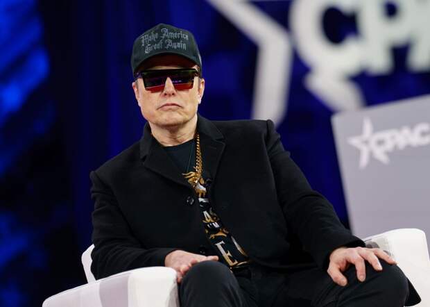 Илон Маск возглавил рейтинг богатейших людей мира по версии Forbes