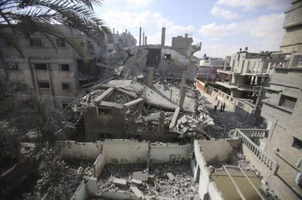 Израиль открыл ответный огонь по позициям палестинского ХАМАС в секторе Газа