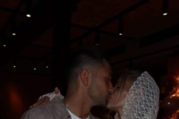 Бывшая жена музыканта Никиты Преснякова снялась с новым возлюбленным