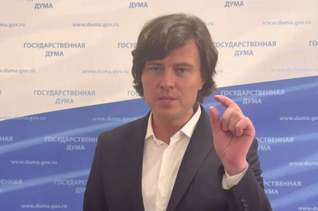 Певец Прохор Шаляпин опроверг слух, что хочет иметь свой кабинет в Госдуме