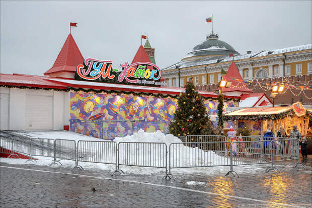 Как в Москве убирают снег