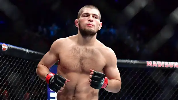 Боец UFC Хукер считает, что Нурмагомедов проиграет Гэтжи