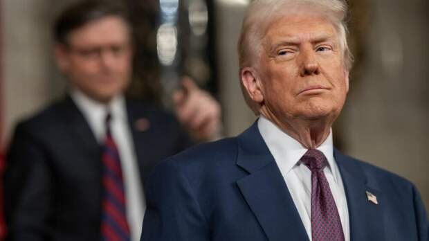 Politico: Трамп успел пристроить как минимум 10 своих бывших адвокатов