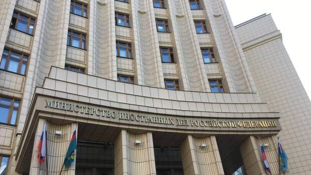 МИД России назвал провокационным призыв Польши привлечь НАТО к решению миграционного кризиса