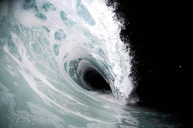 wave12 Самые красивые гавайские волны от Кларка Литтла
