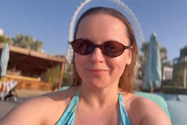 Певица Юлия Проскурякова опубликовала кадры в купальнике