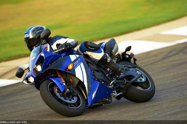 Фотографии спортбайка Yamaha YZF-R1 2012