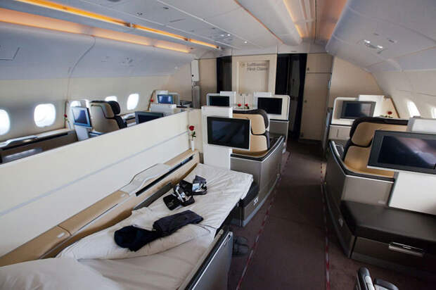 Полет на новом гигантском самолете Airbus A380