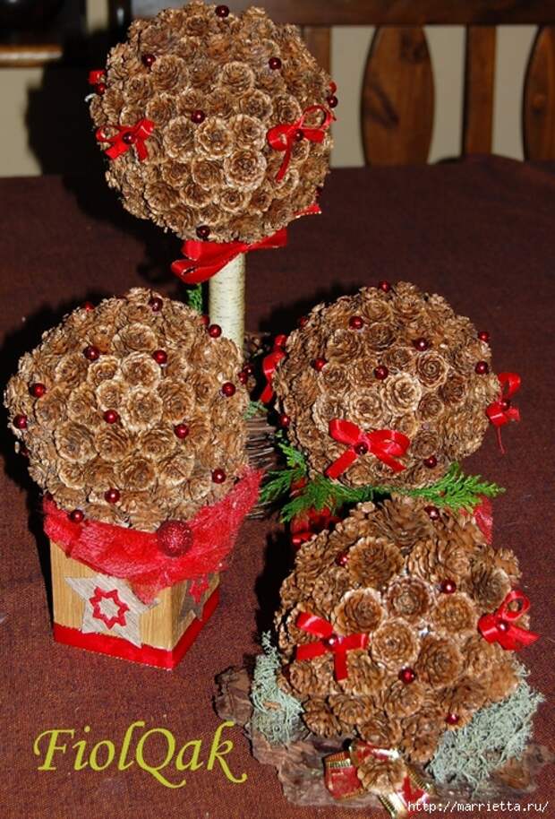 новогодние идеи с сосновыми шишками (36) (474x700, 371Kb)