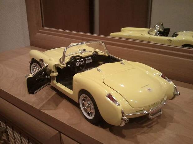 Коллекция моделей авто 1948 до 1975 годов выпуска (41 фото) Коллекция моделей авто 1948 до 1975 годов выпуска (41 фото)