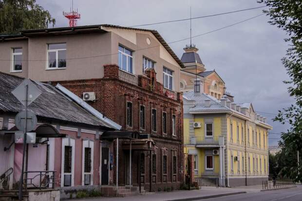 на улицах города