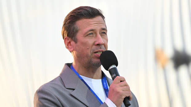 «Колоссальное впечатление»: Мерзликин — о том, как встретил Новый год с 30 подростками