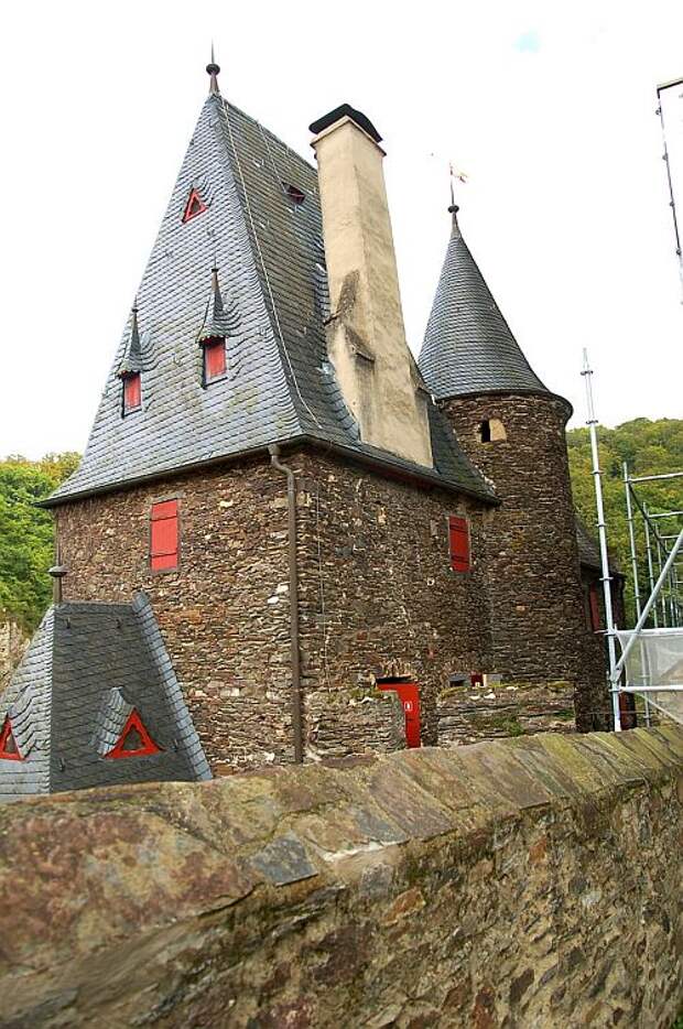 Замок Эльц (Burg Eltz), Германия