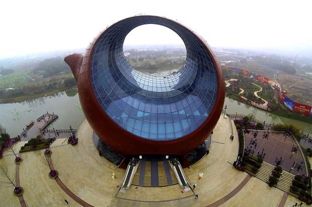 Культурно-выставочный центр Wuxi Wanda Exhibition Center в Китае.