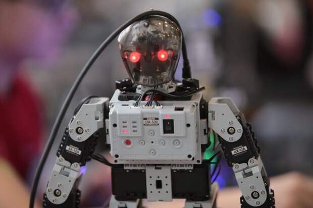 Школьники из Восточного Дегунина могут поучаствовать в турнире по робототехнике