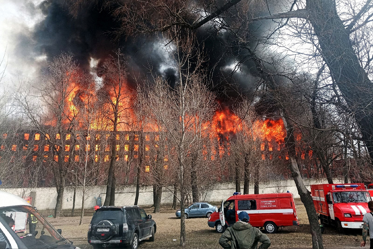 СК возбудил дело по факту пожара на «Невской мануфактуре»