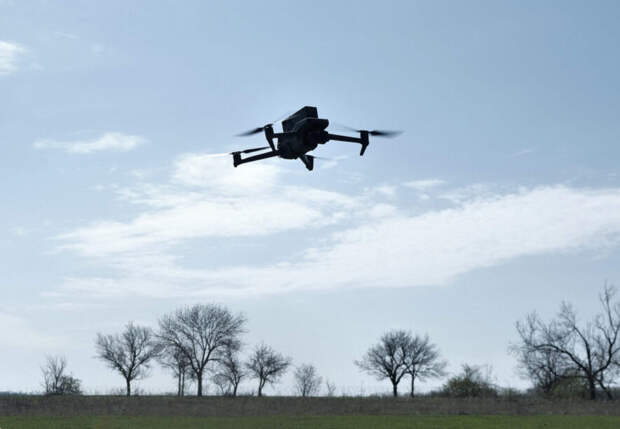 Украина выпустила более сотни дронов по России. Пострадали десятки квартир, взрослые и дети