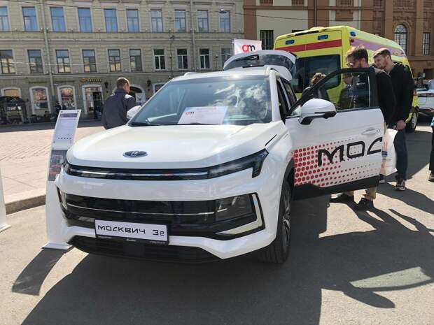 В Петербурге больше не продают "Москвич 6"