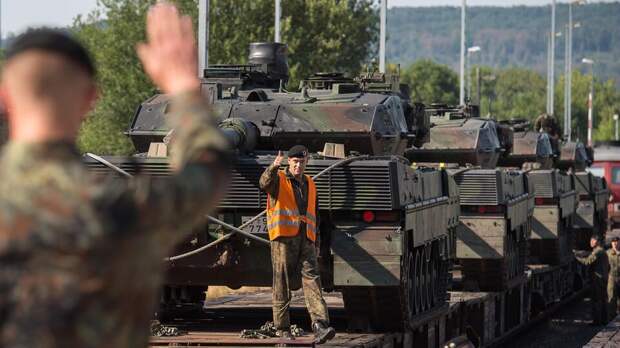Танковый спор: почему Германия решила поставить Украине "Леопарды"