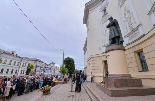 В Казани состоялось торжество в честь Дня русского языка и Александра Сергеевича Пушкина