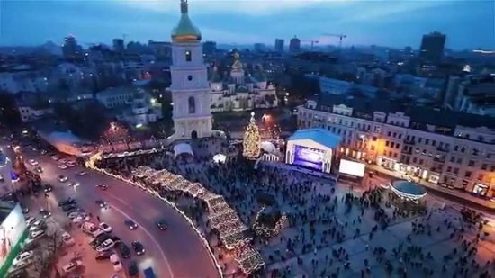 Во всём есть плюсы: чем Украина привлекательна для европейцев?