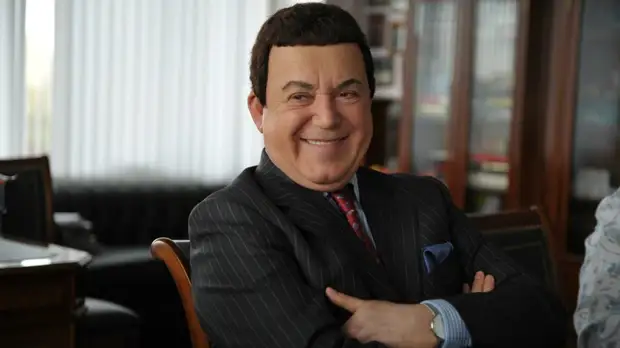 Режиссёр Владимир Бортко прокомментировал сообщения о смерти Иосифа Кобзона