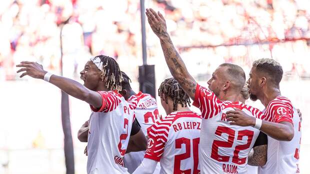 «Боруссия Дортмунд» ушла от поражения в матче с «РБ Лейпциг» благодаря голу на 95-й минуте