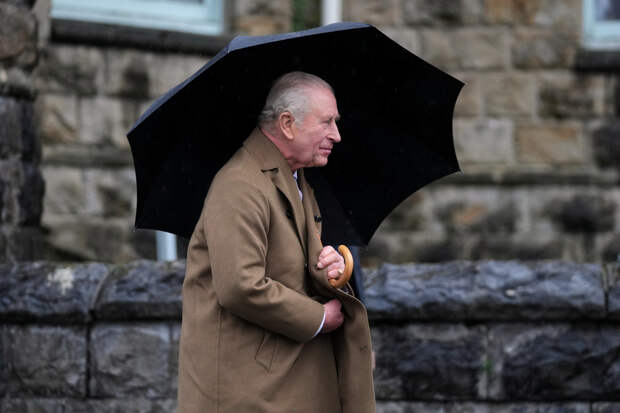 В Великобритании призвали отменить визит короля Карла III в США