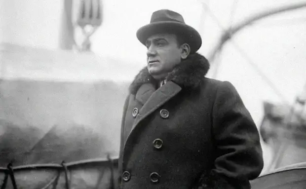 ,    -    (Enrico Caruso)