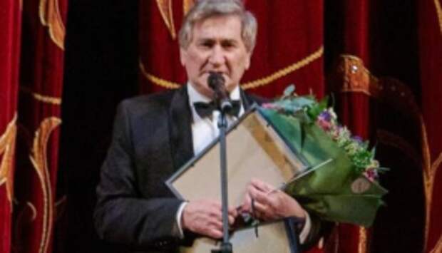 Дирижер Башкирского театра оперы и балета удостоен медали Станиславского