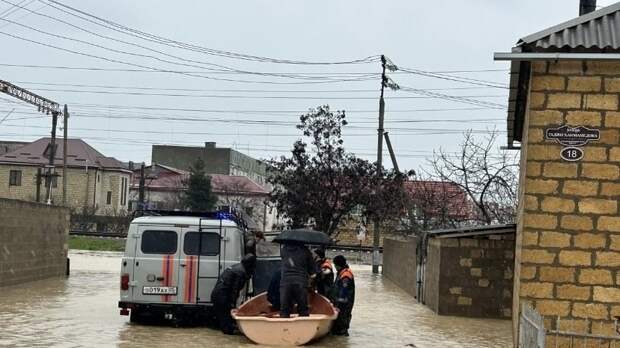 Вратарь «Динамо» Мх — о наводнении в Дагестане: люди теряют деньги, рушится бизнес