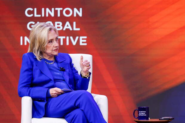 Хиллари Клинтон сообщила о связанной с Россией ошибке США