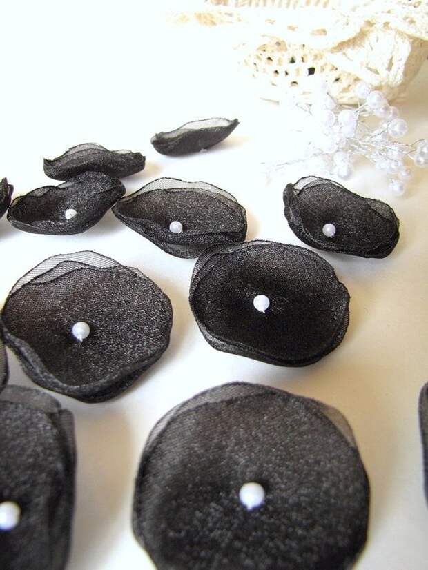 MINI ЦВЕТЫ-ручной работы из органзы сшить на цветочных аппликаций (20шт) - крошечные мерцающие ЧЕРНЫЙ ЦВЕТЫ