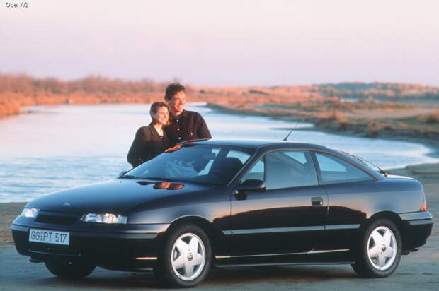 Компания Opel отмечает 25-летие купе Calibra